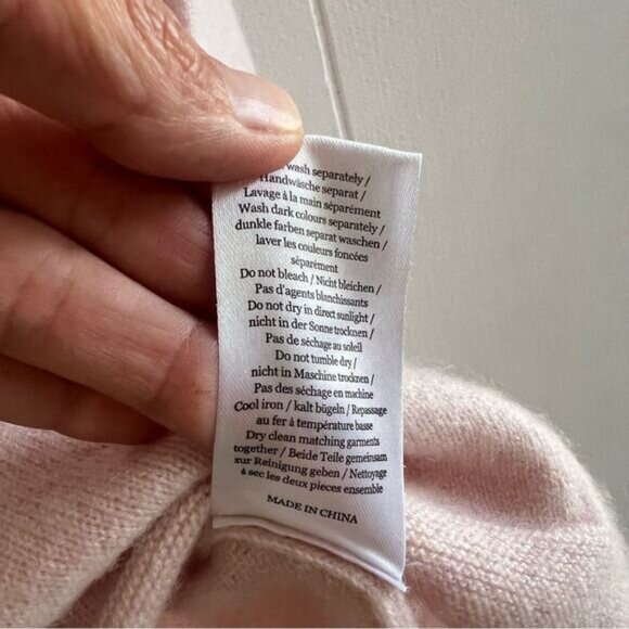 Wrap London Pink Cashmere Hooded Sweater - Picture 3 of 11